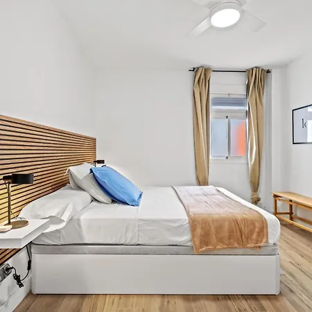 3 Dormitorios, 2 Banos Y Balcon Appartement
